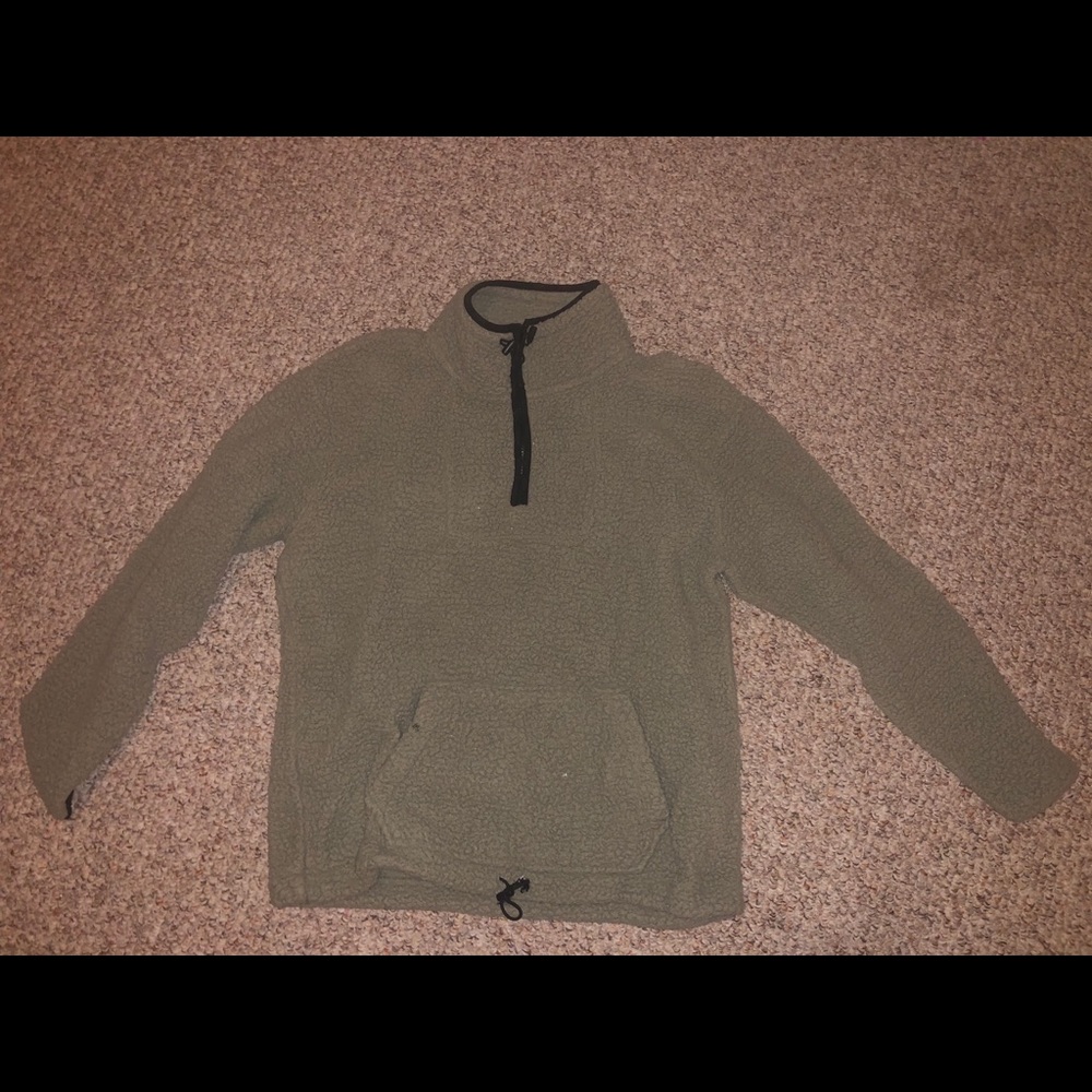 PINK Victoria’s Secret Sherpa sweatshirt